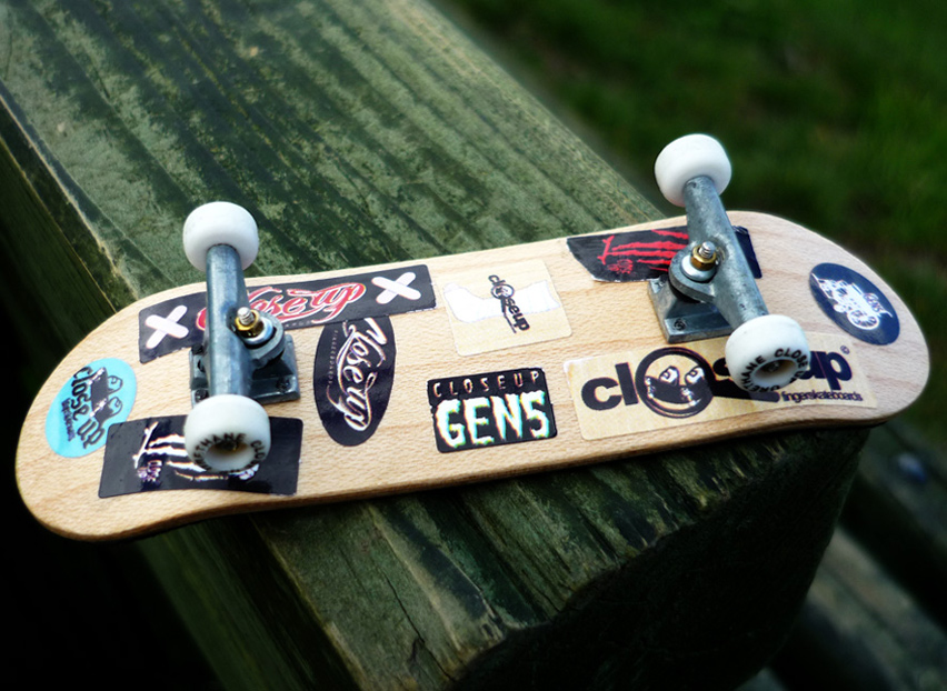 CLOSEUP NEW GENERATION 4