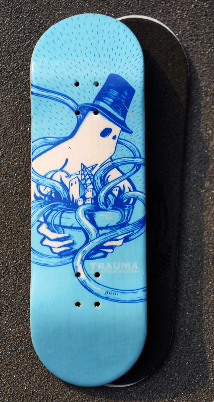 BOARD TRAUMA ROBOT UNSTABLE 30MM MEDIUM CONCAVE + RIPTAPE – 9,50 € ($12,38 USD)