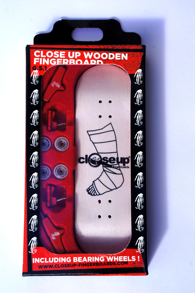 CLOSE UP BROKEN LEG MODEL 30MM MEDIUM CONCAVE – 26,00 € ($ 35,50)