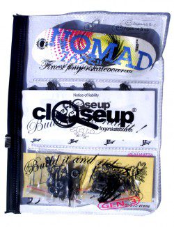 Close Up NOMAD Skateboards Blue model – 19,50 € ($28,50 USD)